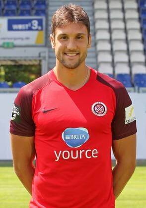 13.07.2017, xsvx, Fussball 3.Liga, SV Wehen Wiesbaden Fototermin, Fußball, GER 3.Liga PortraÌˆttermin 2017 2018, emonline, Kevin Pezzoni (SV Wehen Wiesbaden) Wiesbaden