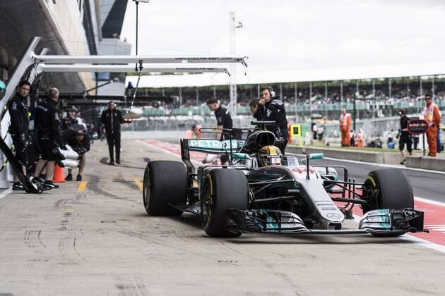 Motorsports: FIA Formula One World Championship WM Weltmeisterschaft 2017, Grand Prix of Great Britain, 44 Lewis Hamilton (GBR, Mercedes AMG Petronas F1 Team), Silverstone Great Britain xHOCHxZWEIx