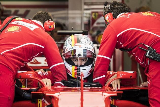 Bilder des Tages - SPORT Motorsports: FIA Formula One World Championship WM Weltmeisterschaft 2017, Grand Prix of Great Britain, 5 Sebastian Vettel (GER, Scuderia Ferrari), Silverstone Great Britain xHOCHxZWEIx