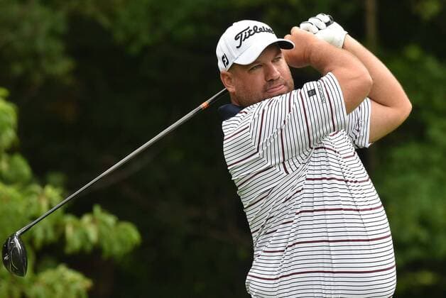 SILVIS, IL - JULY 13: Brendon de Jonge hits his tee shot on the No. 2 hole during the first round of the John Deere Classic, July 13, 2017, at TPC Deere Run, Silvis, IL. (Photo by Keith Gillett Icon Sportswire) GOLF: JUL 13 PGA Golf Herren - John Deere Classic - First Round Icon17070130181 EDITORIAL USE ONLY