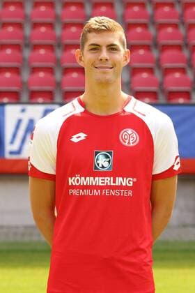 EMIL BERGGREEN 1. FSV MAINZ 05 FUSSBALL, GER, 1.BL, PORTRAETTERMIN 2017 2018, 