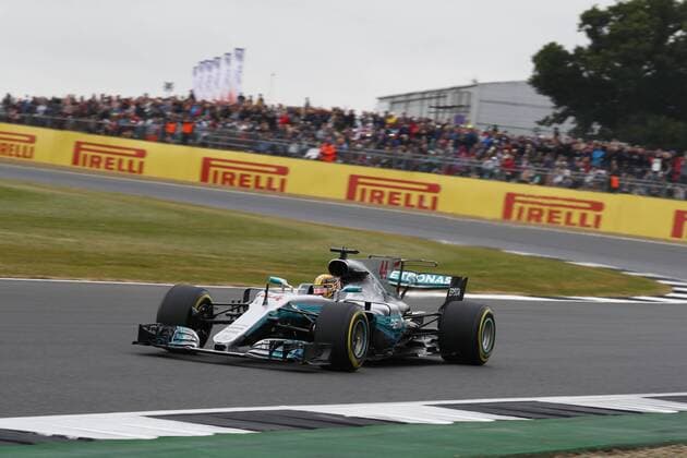 Motorsports: FIA Formula One World Championship WM Weltmeisterschaft 2017, Grand Prix of Great Britain, 44 Lewis Hamilton (GBR, Mercedes AMG Petronas F1 Team), Silverstone Great Britain xHOCHxZWEIx