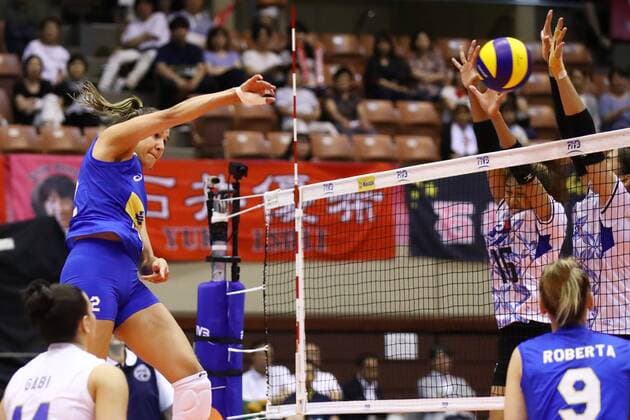 Natalia Pereira (BRA), JULY 15, 2017 - Volleyball : FIVB Volleyball World League SENDAI 2017 match between Brazil 0-3 Thailand at Kamei Arena Sendai, in Sendai, Japan. Noxthirdxpartyxsales  (ipha039687)