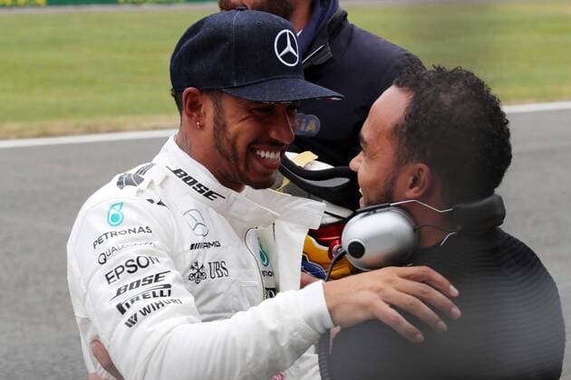 British Grand Prix, Silverstone 13 - 16 July 2017 15.07.2017 - Qualifying, Lewis Hamilton (GBR) Mercedes AMG F1 W08 pole position with his brother Nicolas Hamilton 