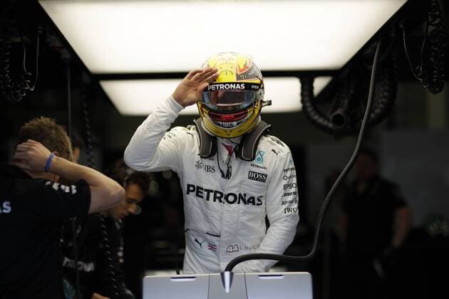 Bilder des Tages - SPORT Motorsports: FIA Formula One World Championship WM Weltmeisterschaft 2017, Grand Prix of Great Britain, 44 Lewis Hamilton (GBR, Mercedes AMG Petronas F1 Team), Silverstone Great Britain xHOCHxZWEIx