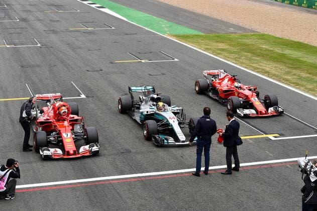 Lewis Hamilton (GB 44), Mercedes AMG Petronas Motorsport, Kimi Raikkonen (FIN 7), Scuderia Ferrari, Sebastian Vettel (GER 5), Scuderia Ferrari, Grosser Preis von England 2017,Qualifying, Motorsport, Formel 1, 15.07.2017, Silverstone Copyright: xAndre Eibner-Pressefotox EP_JAE