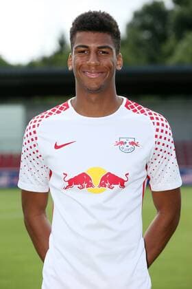 RB Leipzig Teamfotos Fussball Saison 2017-18 Leipzig, 15.07.2017, Fußball, DFL, GER, Porträttermin 2017 2018. , RB LEIPZIG , Im Bild: BERNARDO Fernandes da Silva. ,