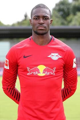 RB Leipzig Teamfotos Fussball Saison 2017-18 Leipzig, 15.07.2017, Fußball, DFL, GER, Porträttermin 2017 2018. , RB LEIPZIG , Im Bild: Torwart Yvon Mvogo. ,