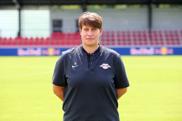 RB Leipzig Fussball Saison 2017-18 Leipzig, 15.07.2017, Fußball, DFL, GER, Porträttermin 2017 2018. , RB LEIPZIG , Im Bild: Zeugwart Claudia Laux. ,