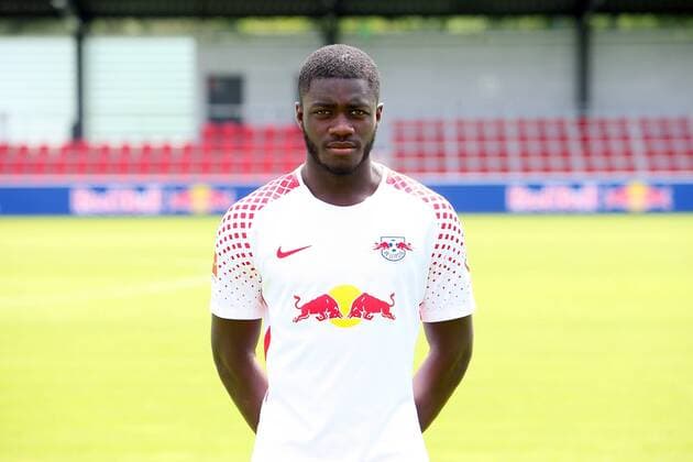 RB Leipzig Fussball Saison 2017-18 Leipzig, 15.07.2017, Fußball, DFL, GER, Porträttermin 2017 2018. , RB LEIPZIG , Im Bild: Dayot Upamecano. ,