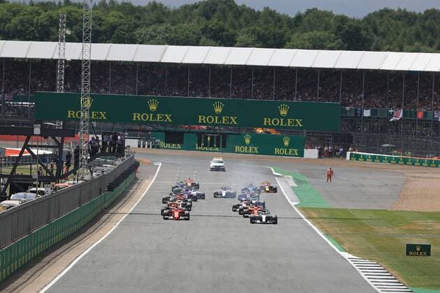 July 16th 2017, Silverstone, Northamptonshire, England; British Formula 1 Grand Prix, Race Day; Lewis Hamilton - Mercedes AMG Petronas F1 W08 EQ Energy+ leads the race start from Pole position at Silverstone xOctanex  ActionPlus11902444