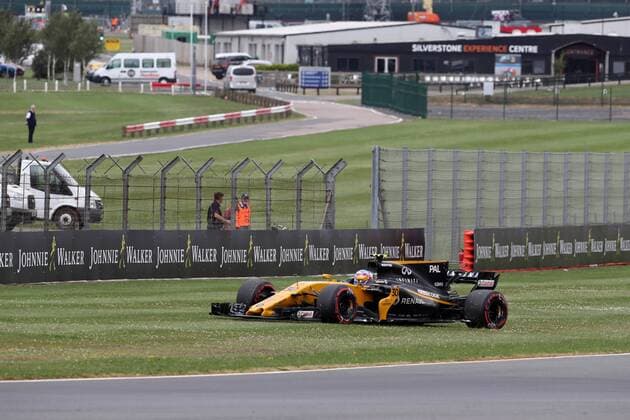 British Grand Prix, Silverstone 13 - 16 July 2017 16.07.2017 - Race, Jolyon Palmer (GBR) Renault F1 Team RS17 retires from the race 