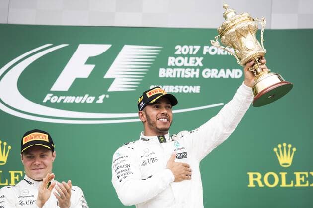 Motorsports: FIA Formula One World Championship WM Weltmeisterschaft 2017, Grand Prix of Great Britain, 77 Valtteri Bottas (FIN, Mercedes AMG Petronas F1 Team), 44 Lewis Hamilton (GBR, Mercedes AMG Petronas F1 Team), Silverstone Great Britain xHOCHxZWEIx