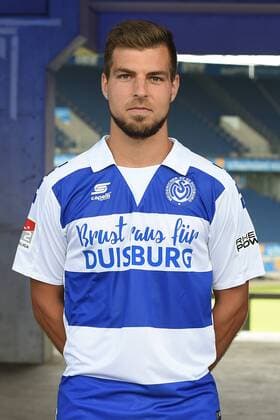 Fußball 2. Bundesliga Offizieller Fototermin MSV Duisburg am 15.07.2017 in der Schauinsland-Reisen-Arena in Duisburg Kevin Wolze ( Duisburg ) xRx