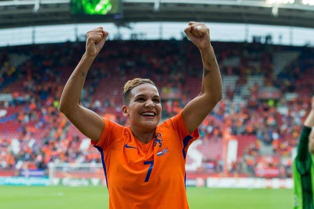 Utrecht, Netherlands 16.07.2017, UEFA Frauen-EM, 2017, women s Euro 2017, Gruppe A, Niederlande - Norwegen, Shanice van de Sanden (NED) jubelt nach dem 1:0 sieg ( DeFodi001