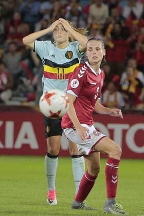 DOETINCHEM, THE NETHERLANDS - JULY 16 : Janice Cayman forward of Belgium looks dejected during the UEFA Women s EURO 2017 Group Stage match in Group A between Denmark and Belgium at stadium De Vijverberg on July 16, 2017 in Doetinchem The Netherlands, 16 07 17 FOOTBALL : UEFA EURO 2017 Dames - Group A - Danemark vs Belgique - 16 07 2017 PHOTONEWS PANORAMIC 