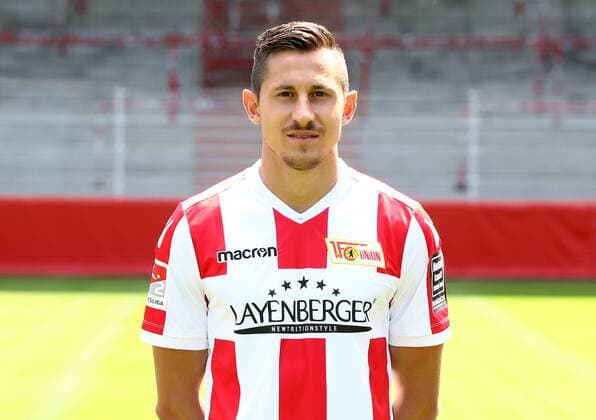 Steven Skrzybski Fußball Fussball 2.Bundesliga Herren DFL Porträttermin Saison 2017 2018 17.07.2017 1.FC Union Berlin FCU , Porträt, Vorstellung, Präsentation, Pressetermin