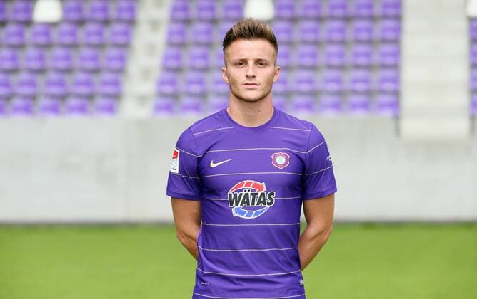 Fussball 2.Bundesliga Aue, 17.07.2017, Erzgebirgsstadion, Fussball, 2.Bundesliga, FC Erzgebirge Aue , GER, Porträttermin 2017 2018 , Im Bild: Mirnes Pepic. ,