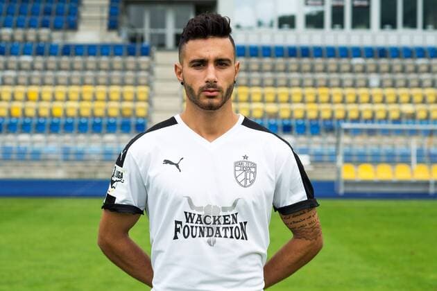 Porträt: Fußball, GER, 3.Liga, Porträttermin 2017 2018, FC Carl Zeiss Jena, Davud Tuma Ernst Abbe Sportfeld
