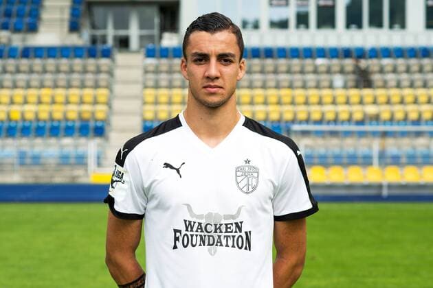 Porträt: Fußball, GER, 3.Liga, Porträttermin 2017 2018, FC Carl Zeiss Jena, Justin Schau Ernst Abbe Sportfeld