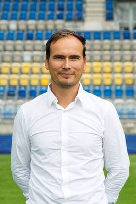 Porträt: Fußball, GER, 3.Liga, Porträttermin 2017 2018, FC Carl Zeiss Jena, Andreas Trautmann Pressesprecher Ernst Abbe Sportfeld