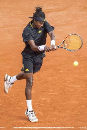 170717 Mikael Ymer, Sverige, under dag 2 av Swedish Open den 17 juli 2017 i Bastad.  Copyright: MATHILDAxAHLBERG BB170717MA059