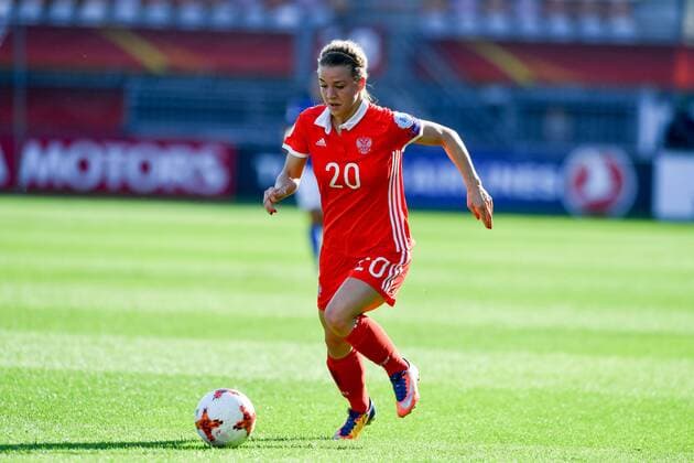 Margarita Chernomyrdina (Russland, Russia) (20) im Vorwärtslauf in Aktion, in Action, Fussball, UEFA Women s EURO 2017, Italien - Russland, xmkx