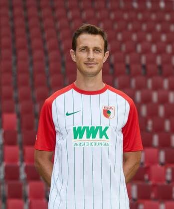 Christoph Janker, Fußball, GER, 1. BL, Porträttermin 2017 2018, FC Augsburg,