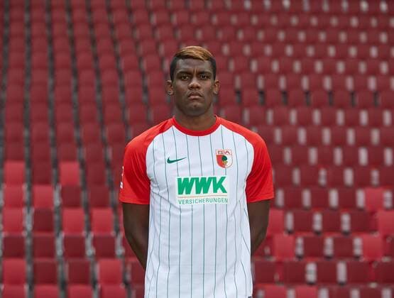 Sergio Cordova, Fußball, GER, 1. BL, Porträttermin 2017 2018, FC Augsburg,