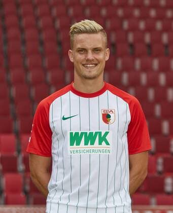 Philipp Max, Fußball, GER, 1. BL, Porträttermin 2017 2018, FC Augsburg,