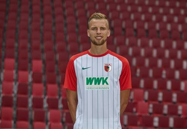 Marvin Friedrich, Fußball, GER, 1. BL, Porträttermin 2017 2018, FC Augsburg,