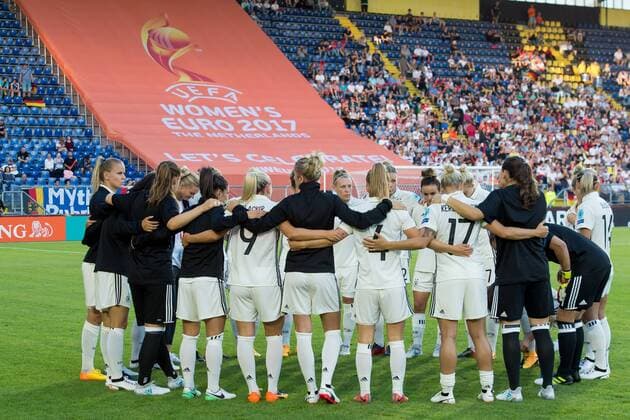 Breda, Niederlande 17.07.2017, UEFA Frauen-EM, 2017, women s Euro 2017, Gruppe B, Deutschland - Schweden, Mannschaftskreis Deutschland ( DeFodi001