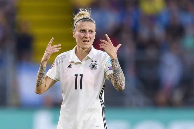 170717 Tysklands Anja Mittag i fotbollsmatchen mellan Tyskland och Sverige under fotbolls-EM den 17 juli 2017 i Breda.  Copyright: CARLxSANDIN BB170717CS121