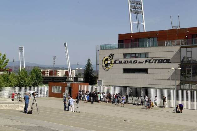 Police intervention in the RFEF (Spanish Football Federation) against corruption. July 18,2017.  (2017071806)