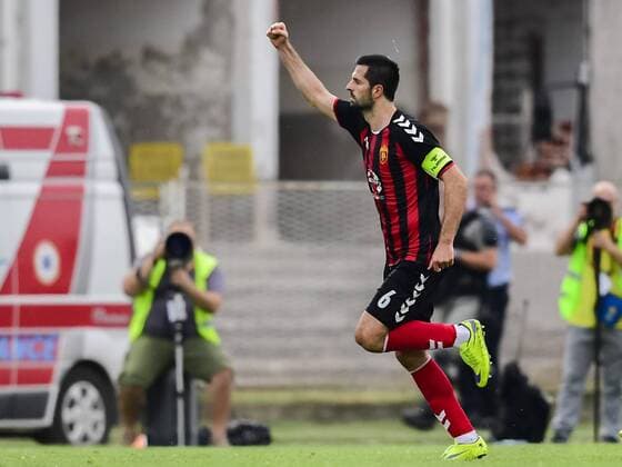 170718 Vardars Boban Grncharov jublar efter 1-1 under en fotbollsmatch mellan Vardar och Malmö FF i kvalet till Champions League den 18 juli 2017 i Strumica.  Copyright: PETTERxARVIDSON BB170718PA081