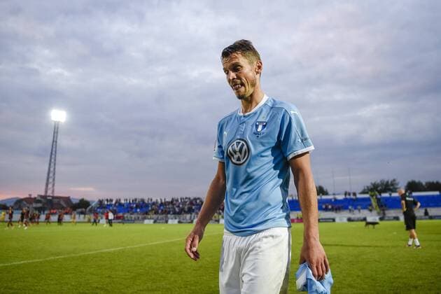 170718 Malmö FFs Markus Rosenberg deppar efter en fotbollsmatch mellan Vardar och Malmö FF i kvalet till Champions League den 18 juli 2017 i Strumica.  Copyright: PETTERxARVIDSON BB170718PA102