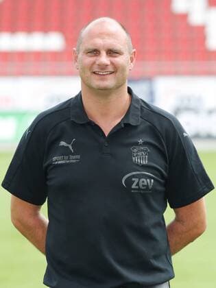 Zwickau - Fussball 3.Liga Zwickau, 18.07.2017, Fussball, 3.Liga, GER, Porträttermin 2017 2018, FSV Zwickau , Im Bild; Sportdirektor David Wagner. ,