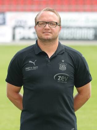 Zwickau - Fussball 3.Liga Zwickau, 18.07.2017, Fussball, 3.Liga, GER, Porträttermin 2017 2018, FSV Zwickau , Im Bild; Co-Trainer Danny König. ,