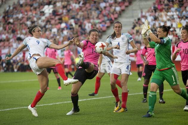 Jodie Taylor of England women, Rachel Corsie of Scotland women, Jill Scott of England women, goalkeeper Gemma Fay of Scotland women during the UEFA WEURO 2017 Group D group stage match between England and Scotland at the Galgenwaard Stadium on July 19, 2017 in Utrecht, The Netherlands Women: England v Scotland UEFA WEURO 2017 2017 2018 xVIxVIxImagesx xTomxBodexMultimediaxIVx 8263467