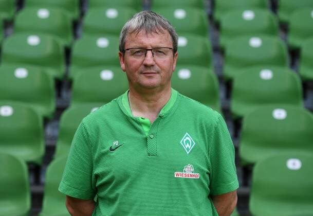 FUSSBALL 1. BUNDESLIGA SAISON 2017 2018 Porträttermin SV Werder Bremen: Zeugwart Peter Detjen Bremen