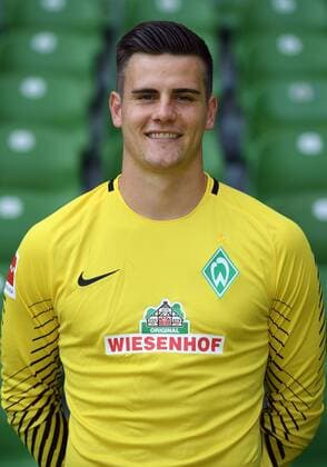 FUSSBALL 1. BUNDESLIGA SAISON 2017 2018 Porträttermin SV Werder Bremen: Torwart Michael Zetterer Bremen