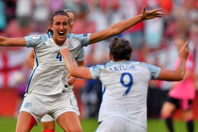 SOCCER - UEFA EURO EM Europameisterschaft Fussball 2017, ENG vs SCO UTRECHT,NETHERLANDS,19.JUL.17 - WOMEN SOCCER - UEFA Women s European Championship EM Europameisterschaft 2017, Group D, England vs Scotland. Image shows the rejoicing of Jodie Taylor and Jill Scott (ENG). GEPAxpictures xFlorianxErtl