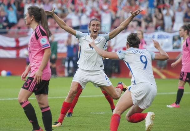 Womens Europeans England vs Scotland Utrecht 19th July 2017 Womens Europeans England vs Scotland English joy at their second goal. 4- Jill Scott celebrates. 