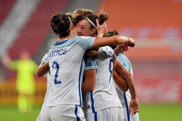SOCCER - UEFA EURO EM Europameisterschaft Fussball 2017, ENG vs SCO UTRECHT,NETHERLANDS,19.JUL.17 - WOMEN SOCCER - UEFA Women s European Championship EM Europameisterschaft 2017, Group D, England vs Scotland. Image shows the rejoicing of ENG. GEPAxpictures xFlorianxErtl
