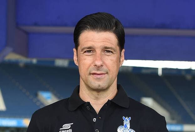 Fußball 2. Bundesliga Offizieller Fototermin MSV Duisburg am 15.07.2017 in der Schauinsland-Reisen-Arena in Duisburg Ilia Gruev ( Trainer Duisburg ) xRx