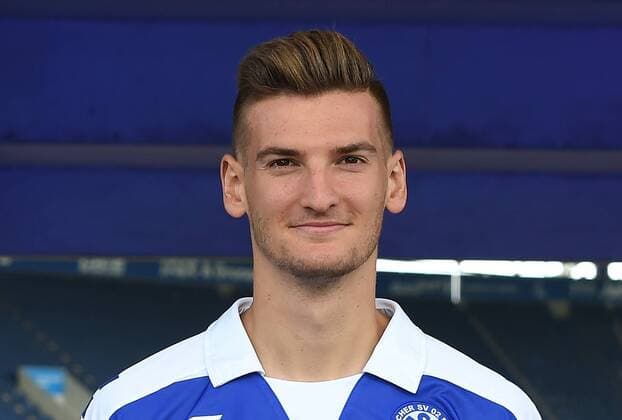Fußball 2. Bundesliga Offizieller Fototermin MSV Duisburg am 15.07.2017 in der Schauinsland-Reisen-Arena in Duisburg Thomas Blomeyer ( Duisburg ) xRx