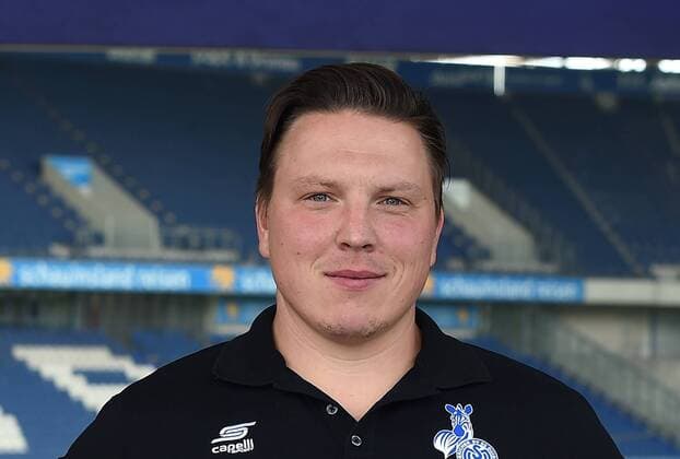 Fußball 2. Bundesliga Offizieller Fototermin MSV Duisburg am 15.07.2017 in der Schauinsland-Reisen-Arena in Duisburg Manni Piwonski ( Zeugwart Duisburg ) xRx