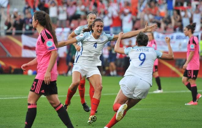 Womens Europeans England vs Scotland Utrecht 19th July 2017 Womens Europeans England vs Scotland English joy at their second goal. 4- Jill Scott. 