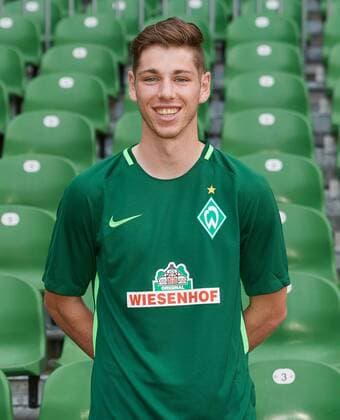 Werder Bremen U23 offizieller Mannschaftstermin 2017 Fußball, GER, 3.Liga, Werder Bremen Porträttermin 2017 2018, Leon Jensen (Bremen 06) nordphotox xKokenge nph00001