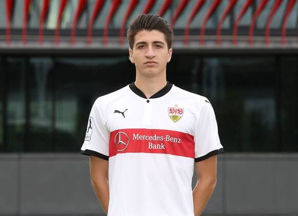 20.07.2017, Deutschland, Stuttgart, VfB Stuttgart II Offizieller Fototermin, Portrait: Georgios Spanoudakis